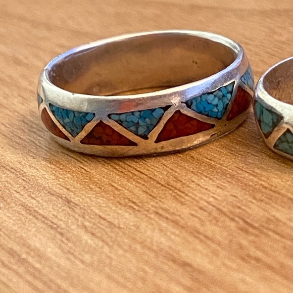 Vintage inlaid coral and turquoise southwest silver rings. - Picture 5 of 9